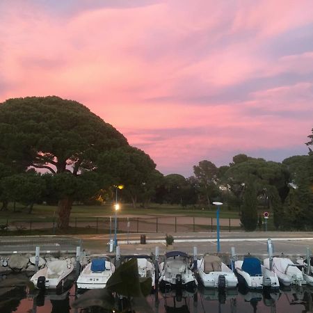 Bord De Mer Avec Vue Mandelieu Kültér fotó